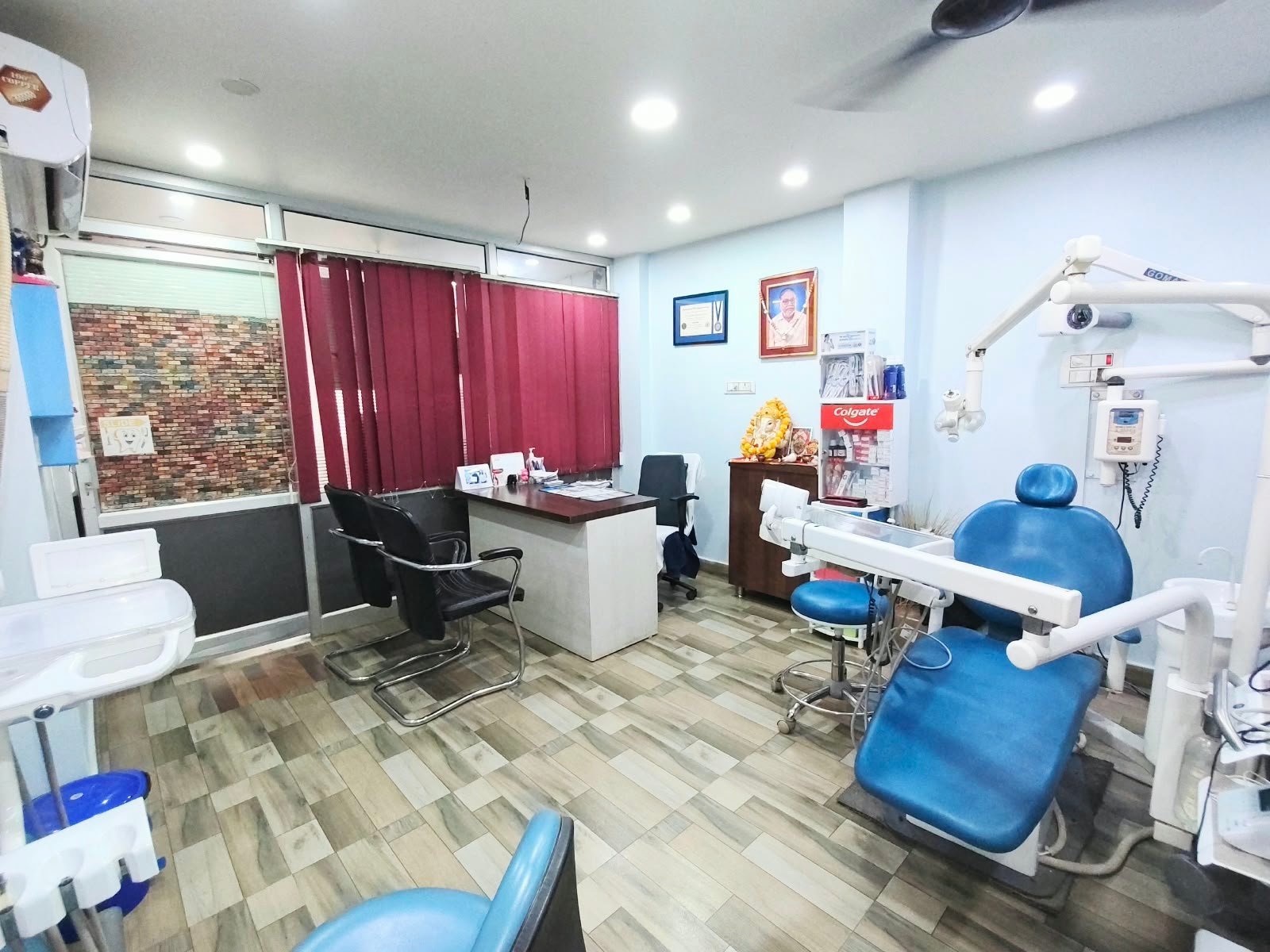 Raj Kaushal Dental Gallery Image